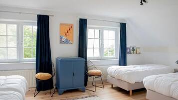 4 Schlafzimmer, Bügeleisen/Bügelbrett, WLAN, Bettwäsche