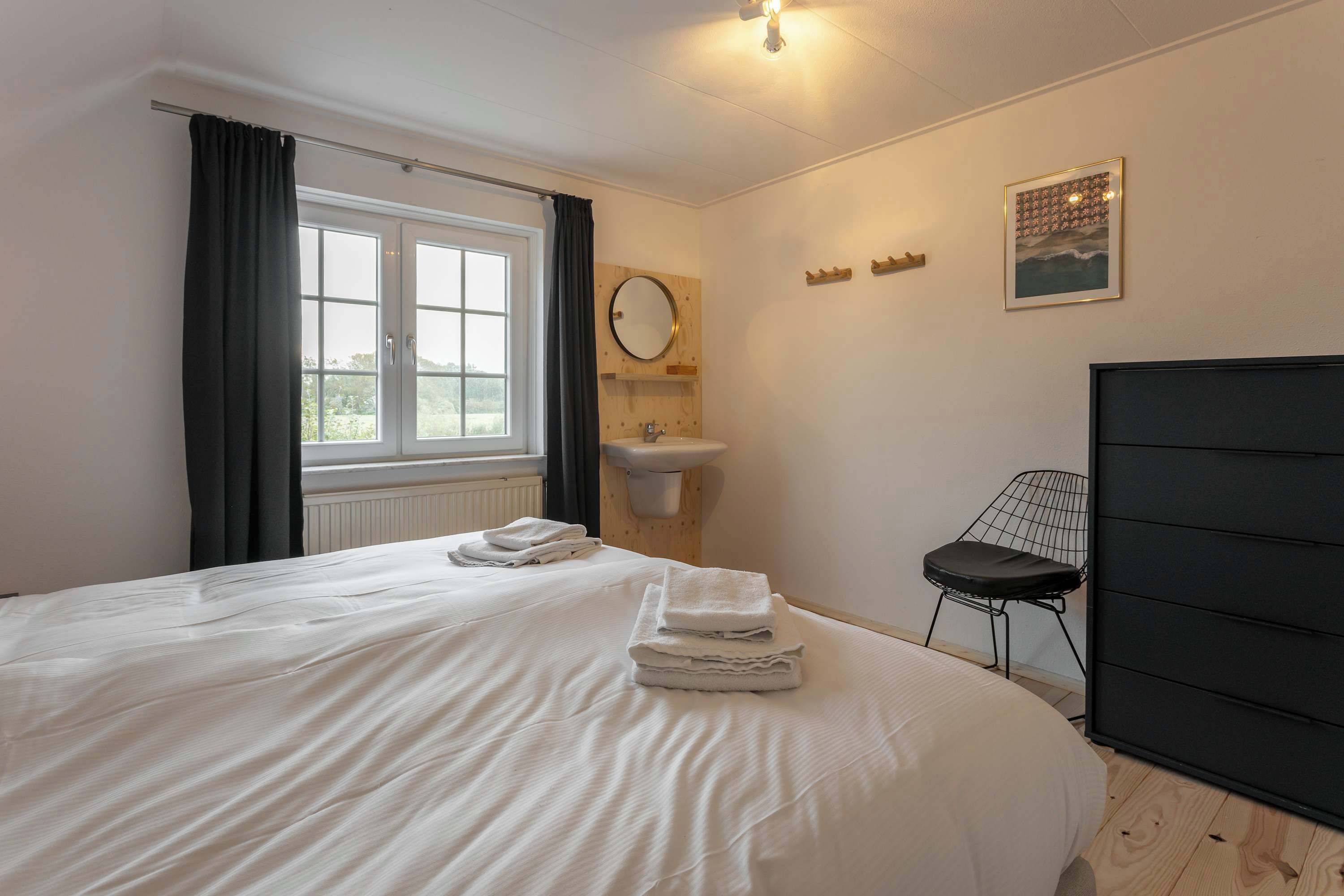 4 Schlafzimmer, Bügeleisen/Bügelbrett, WLAN, Bettwäsche