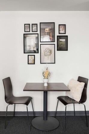 Interior - Studio Nestled in the Vibrant Heart of Adelaide (Adelaide)