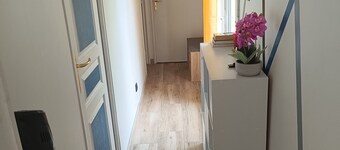 Studio Proche de la Parfumerie et du Centre Ville