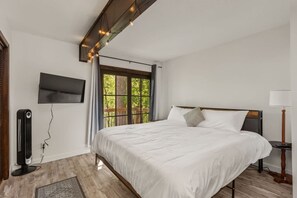 3 dormitorios, tabla de planchar con plancha, wifi y ropa de cama