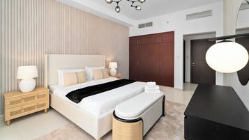 Deluxe Apartment | 1 bedroom, individually decorated, iron/ironing board, free WiFi