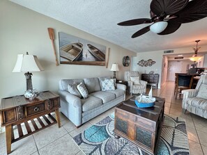 TV - Ocean House 2904    2 bedroom 2 bath    gulf-front condo (Gulf Shores)