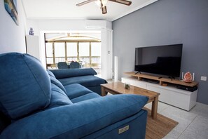 TV - First line apartment with sea view (Lo Pagán)