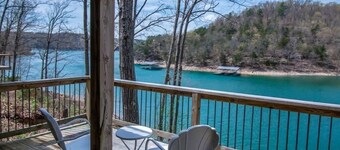 Lake Front, Lake Access, Fire Pit, Pet Friendly