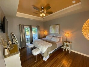 5 makuuhuonetta, työpöytä, silitysrauta/-lauta, Wi-Fi