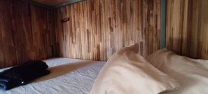 City Shared Dormitory, City View | Laptop workspace, free WiFi, bed sheets - MEDITERRANEO HOSTEL (Asunción)