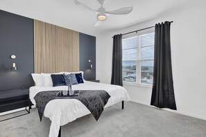2 bedrooms, desk, iron/ironing board, free WiFi