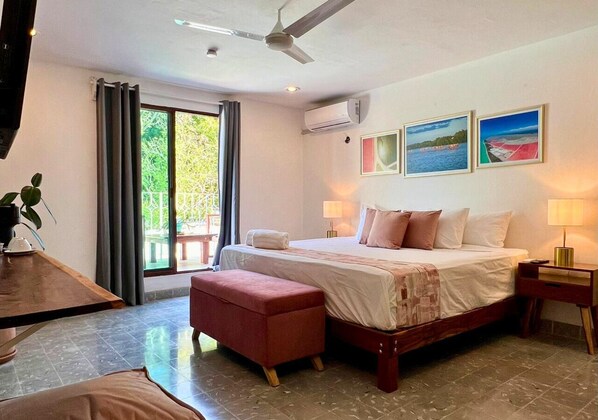 1 bedroom, iron/ironing board, free WiFi, bed sheets