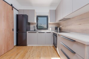 Microwave, dishwasher, coffee/tea maker, cookware/dishes/utensils - Villa Miki (Polaca)