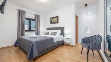 3 sovrum, gratis barnsängar och sängkläder