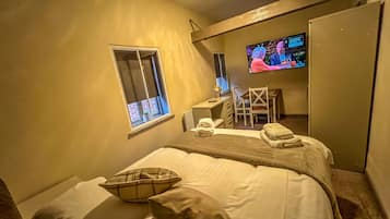 Căn hộ, phòng tắm riêng (2 Bedroom) | 2 phòng ngủ, truy cập Internet không dây miễn phí