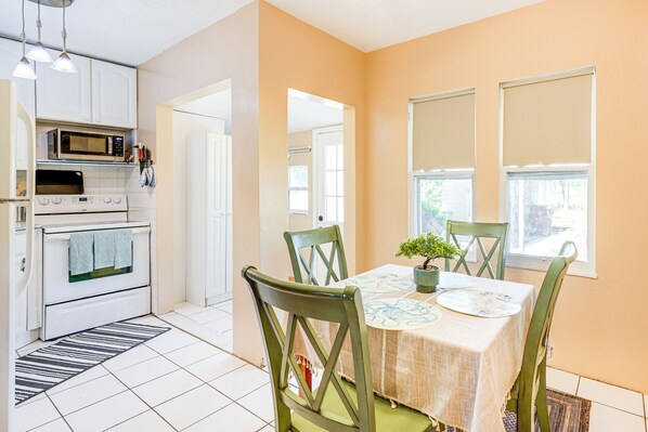 Casa (2 Bedrooms) | Interior