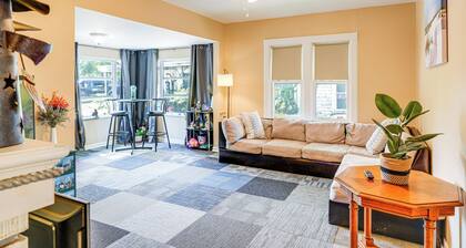 19 Mi to Disney World: Bright Haines City Getaway!