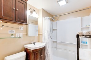 House (2 Bedrooms) | Interior - 19 Mi to Disney World: Bright Haines City Getaway! (Haines City)
