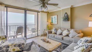 Apartment (2 Bedrooms) | Front of property