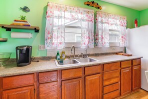 House (2 Bedrooms) | Interior - Kayak & Fish: 1 Block to Lakeside Park & Ramp! (Dowagiac)