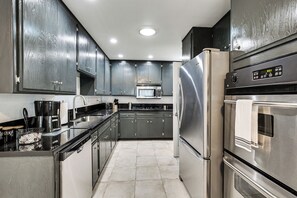 บ้านพัก (5 Bedrooms) | ภายใน