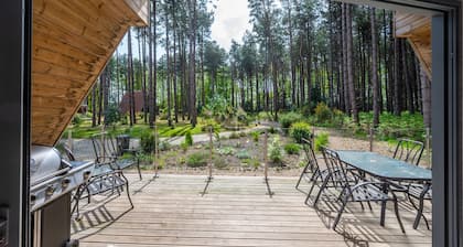 Liz's Lodge - Scandinavian inspired A-framed lodge, set in a secluded development of lodges