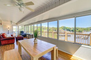 House (2 Bedrooms) | Interior - Kingsport 'boone Lake Hideaway' w/ Deck & Views! (Kingsport)