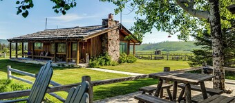 The Bunkhouse in Bondurant: Pet Friendly