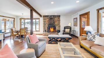 House (1 Bedroom) | Interior