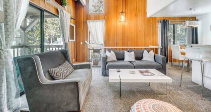 1 Mi to Lake Tahoe: Condo w/ Pool Access