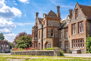 Exterior Abbey House