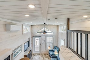 House, 1 Bedroom | Interior