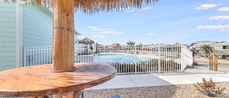 House, 1 Bedroom | Outdoor dining