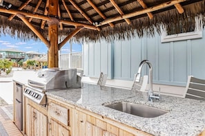 House, 1 Bedroom | Terrace/patio