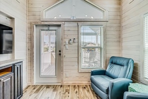 House, 1 Bedroom | Living area | Smart TV, streaming services