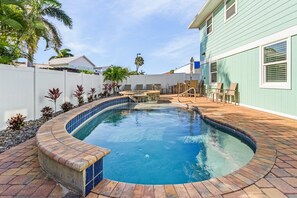 House, 3 Bedrooms | Pool