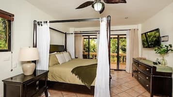 2 bedrooms, iron/ironing board, travel cot, WiFi