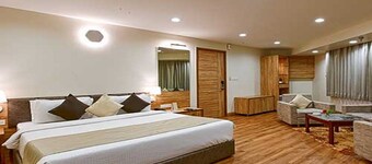 Hotel Page One