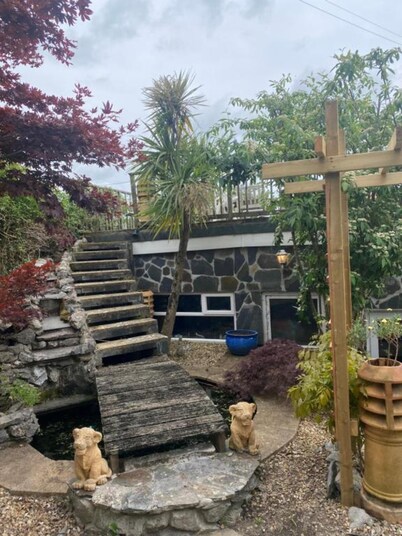 OYO The Barley House