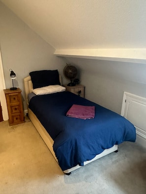 Standard Single Room, 1 Single Bed (Shared)