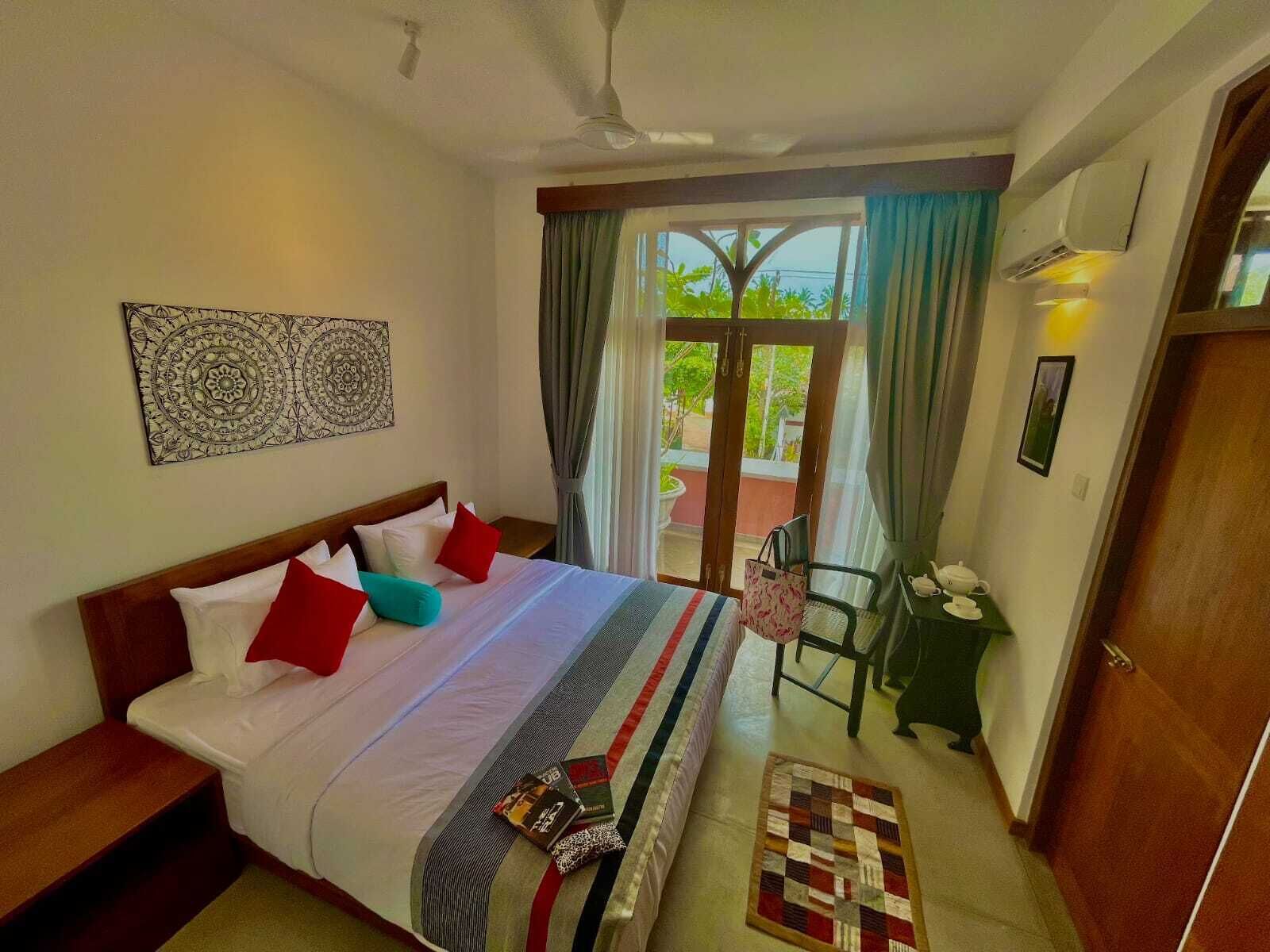 Deluxe Double or Twin Room | Egyptian cotton sheets, premium bedding, individually furnished, desk