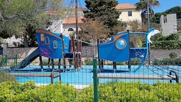 Apartment (One Bedroom Apartment with Terrace Se) | Children’s play area – outdoor