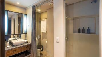 Apartamento exclusivo | Banheiro | Produtos de toalete grátis