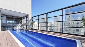 Outdoor pool - Urbano Duplex (São Paulo)