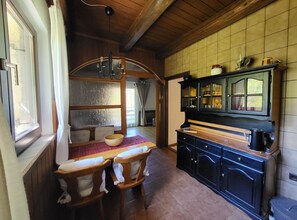 Hus (Holiday Home with Three Bedrooms and ) | Spisestue