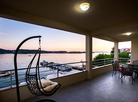 Apartment (Sea View Apartment 1 Golden sun) | Balcony