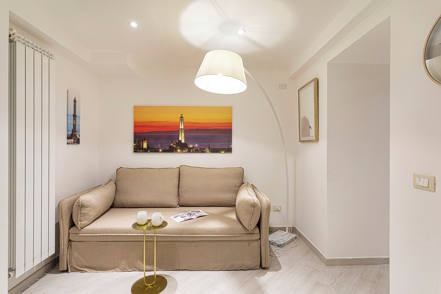 经典公寓 | 起居区 | 30-英寸电视（配备卫星频道）