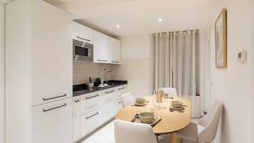 Classic Apartment | Private kitchen