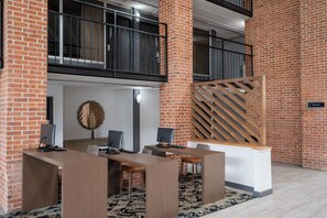 Business centre - Hawthorn Extended Stay By Wyndham Columbia / Ft. Jackson (Columbia)