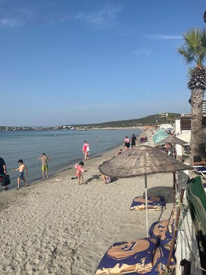 Beach - Bedesten Pansiyon (Cesme)
