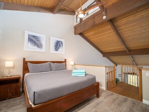2 bedrooms, iron/ironing board, travel cot, WiFi