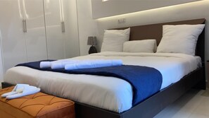 2 bedrooms, WiFi, bed sheets