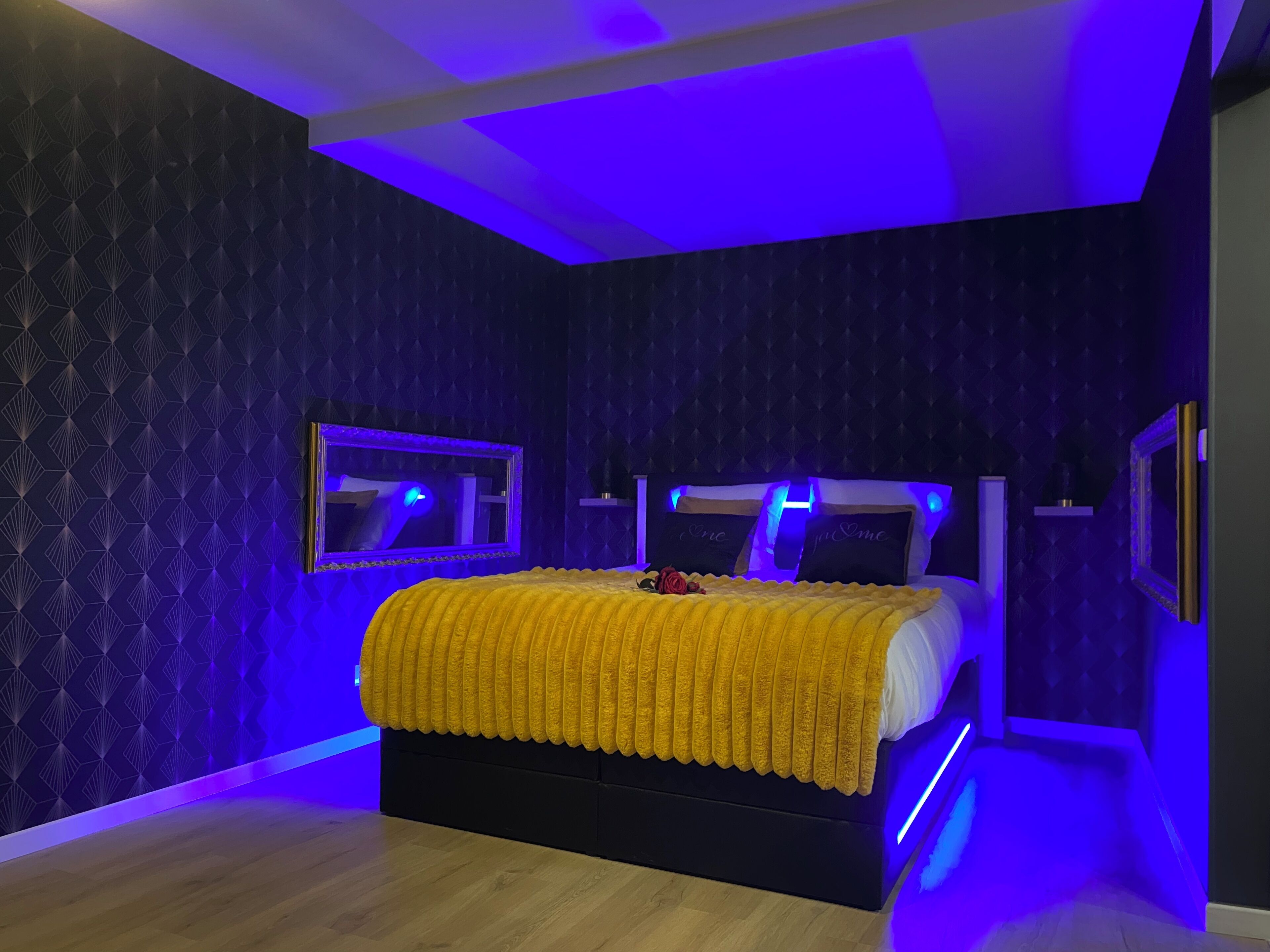 1 habitación, escritorio, wifi gratis y ropa de cama 